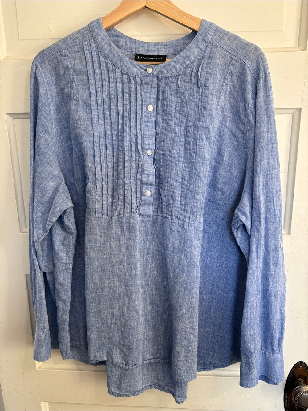 Lane Bryant - Light Blue Pintuck Button-Front Linen-Blend Shirt Size 22/24